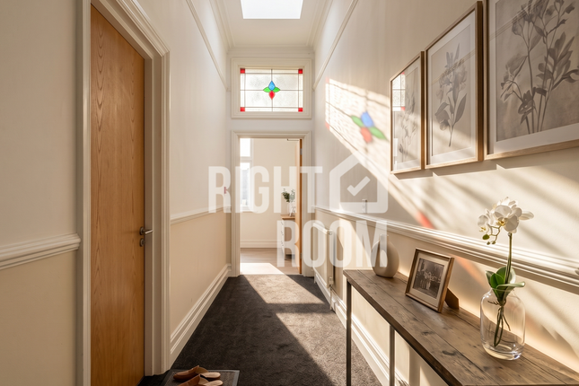 14a Edinburgh Road, Portsmouth photo 2