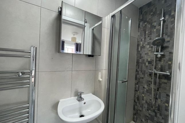 112, Pembroke Road, Ilford photo 5