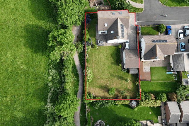 7, Parkes Avenue, Weston-Super-Mare photo 2