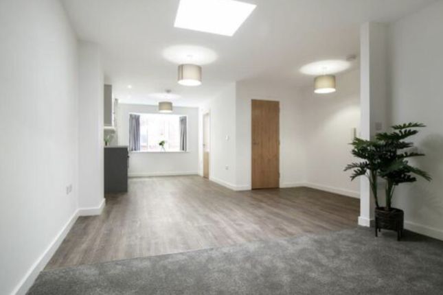 The Hundred, Romsey photo 2
