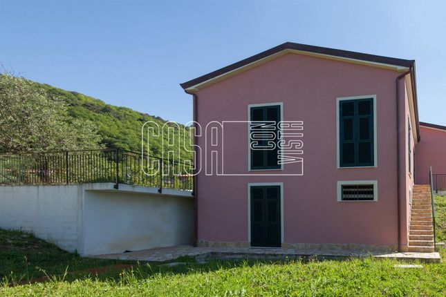 Detached house for sale in Via Prulla, Sarzana, La Spezia, Liguria, Italy