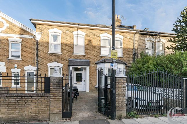 Flat 4, 36, Alexandra Road, Hornsey photo 3