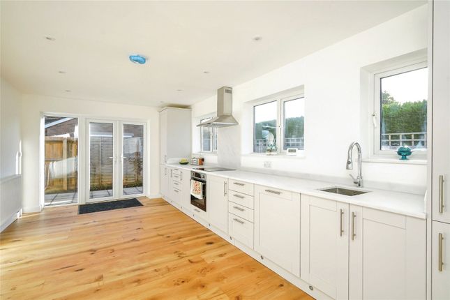 5A,, Rowan Road, Oxfordshire photo 4
