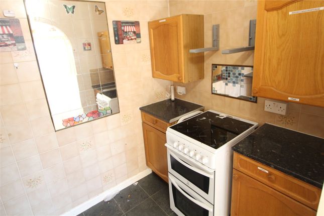 Flat 40, Lavant Court,, Charles Street, Petersfield photo 3