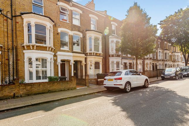 Thumbnail Flat to rent in Saltoun Road, Brixton