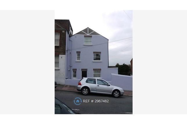 A Sandown Road, Brighton photo 4