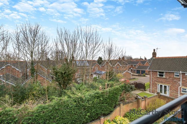 51 Balshaw Court, Burlington Gardens, Leyland photo 3