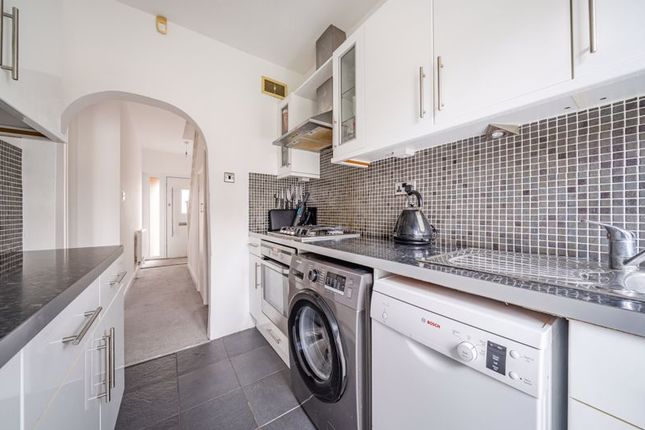 Terraced house for sale in Old Farm Avenue, Sidcup