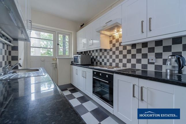 Kendal Court, West Hampstead photo 4