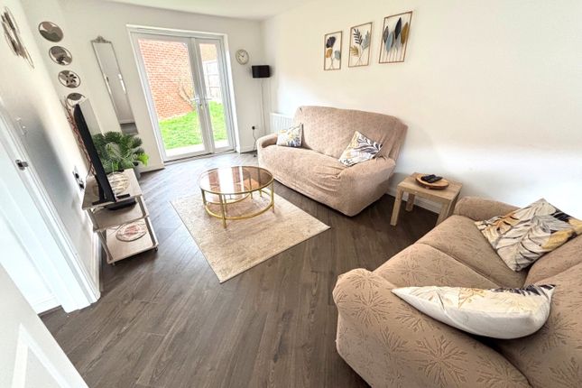 13, Nutwood Avenue, Canterbury photo 5