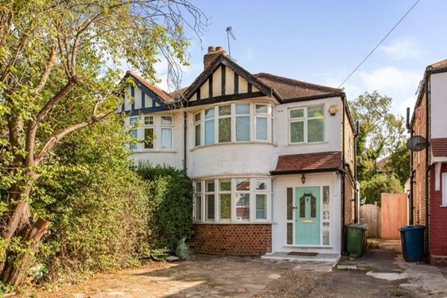 42, Walton Drive, Harrow photo 2
