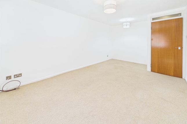 21, Westlands Gardens, Paisley photo 3