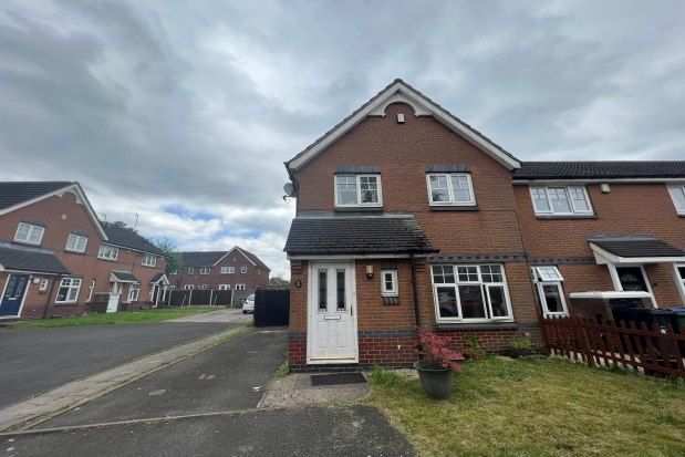 Thumbnail Semi-detached house to rent in Vicarage Street, Oldbury