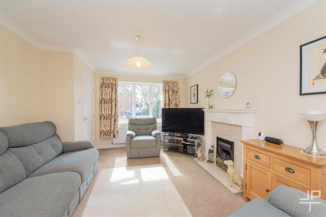 Broadwell Drive, Leigh photo 2