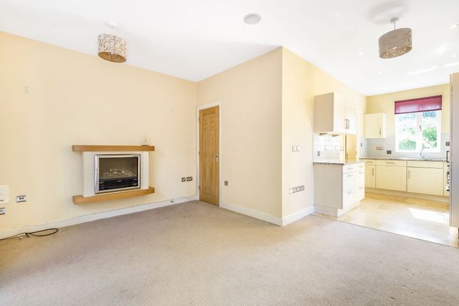 End terrace house for sale in Malmesbury Gardens, Winchester