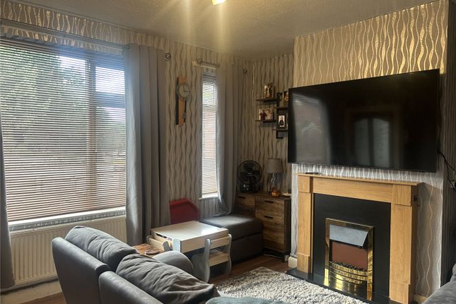 64, Manor Road, Greater Manchester photo 3