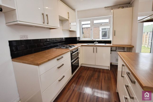 56, Buxton Crescent, Cheshire photo 4