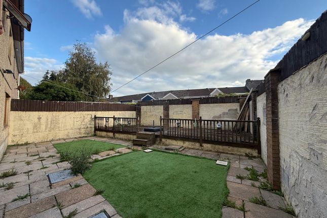 Glandwr Crescent, Swansea photo 2