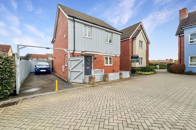 Thumbnail Detached house for sale in Redwing Close, Stanway, Colchester