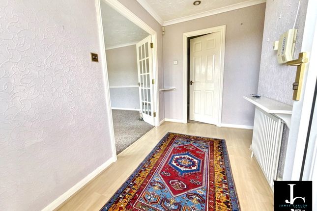 17, Tweedale Drive, Telford photo 2