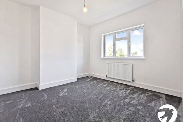 End terrace house to rent in Wellington Avenue, Sidcup