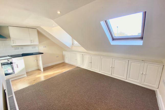 297C, ILKESTON photo 2