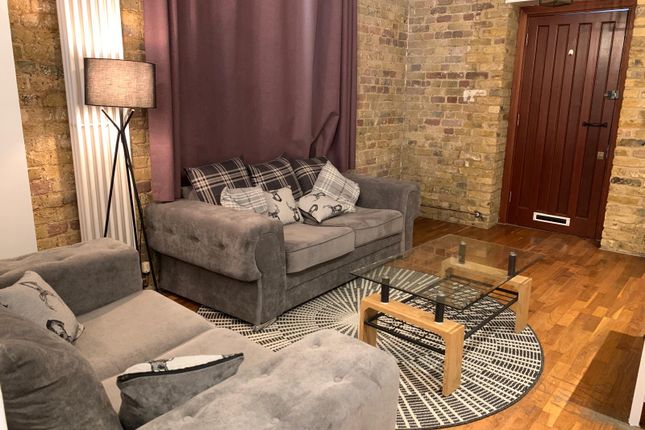 6 Albany Works, Gunmakers Lane, London photo 5