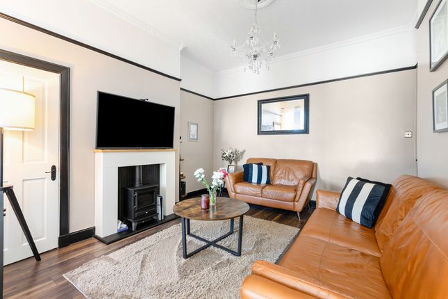 28, Sixth Street, Newtongrange photo 4