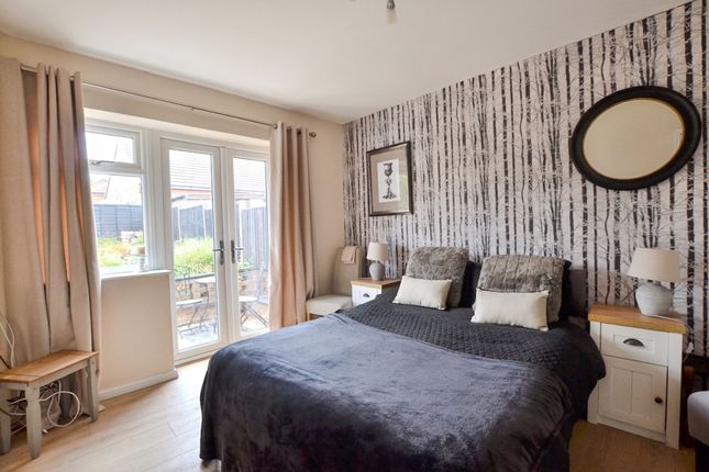 21 Wentworth Road, Coalville photo 4