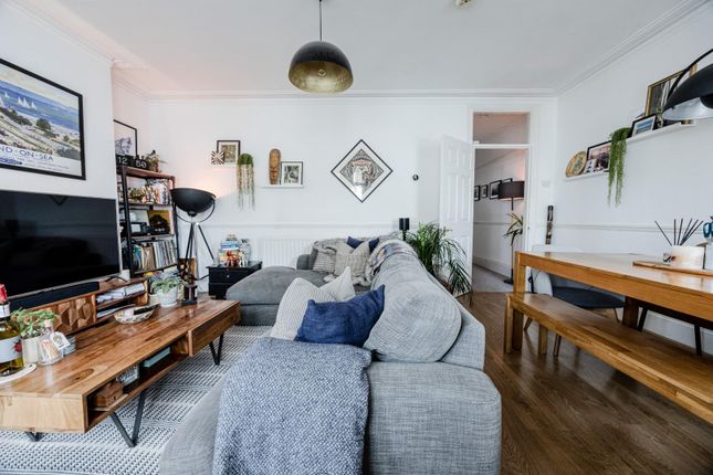 7a, Tintern Avenue, Westcliff-On-Sea photo 2