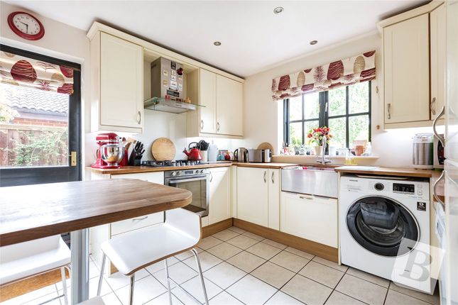 Detached house for sale in Petresfield Way, West Horndon, Brentwood, Essex