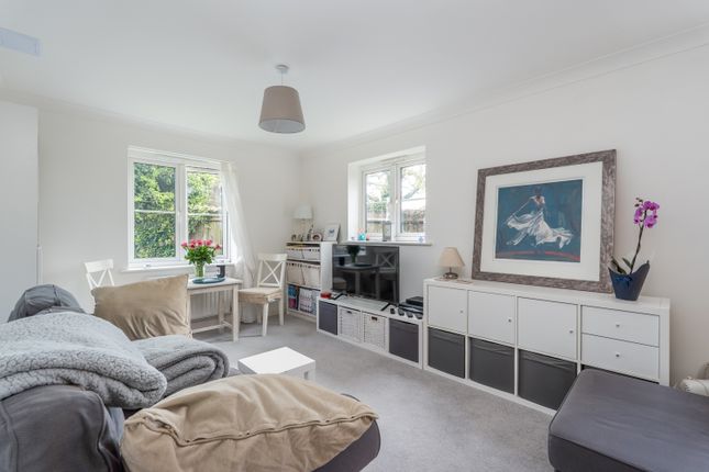 1 Euro Place, Pound Road, Bursledon photo 4