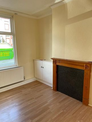 Thumbnail Property to rent in Mount Pleasant, Barrow-In-Furness