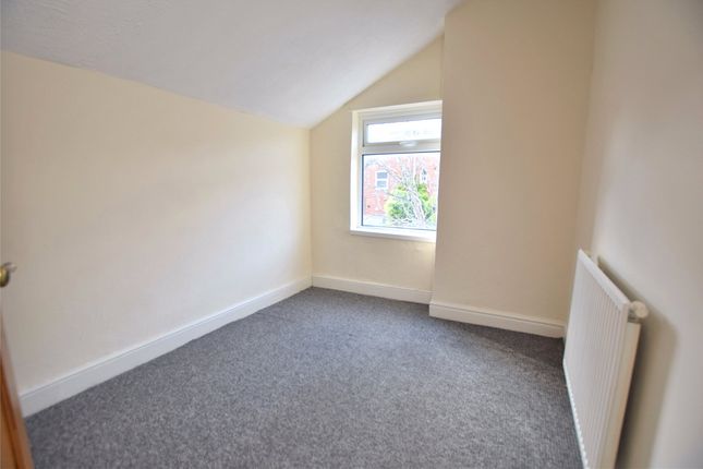 9, Swan Road, Gloucestershire photo 4