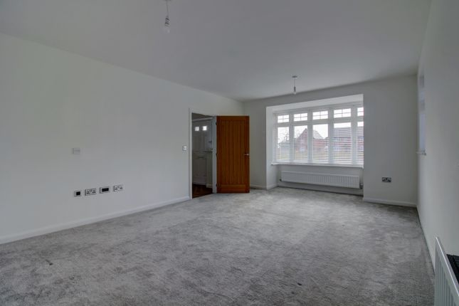 6, Seymour Green, Kenilworth photo 4