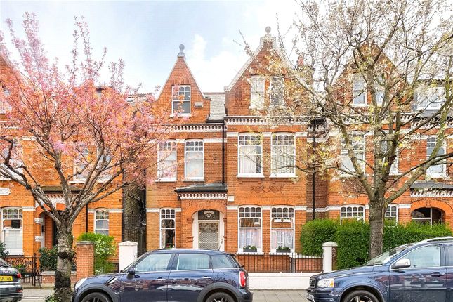 Flat to rent in Ritherdon Road, London