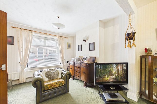 21, St. Peters Road, Pembrokeshire photo 3