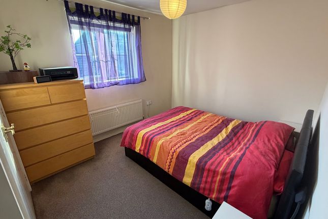 10, Hatters Court, BEDWORTH photo 5