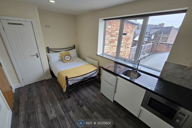 Sovereign House, Woodhouse Street, Stoke-On-Trent photo 3