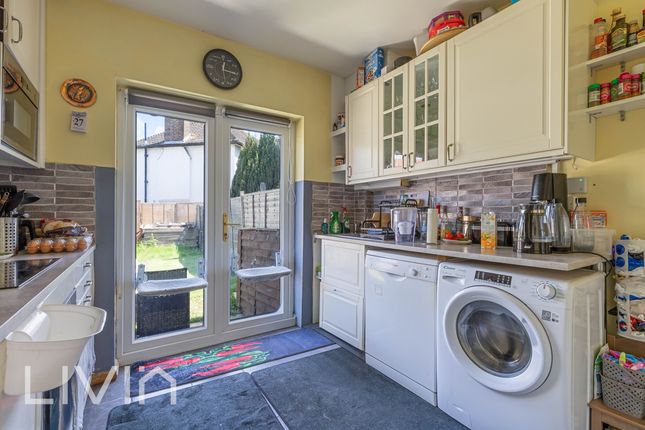 73 Old Town, Croydon photo 4