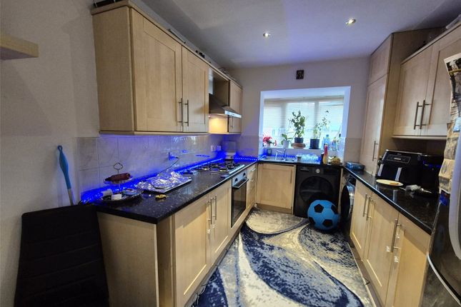 2, Mote Hill Court, Cheshire photo 4