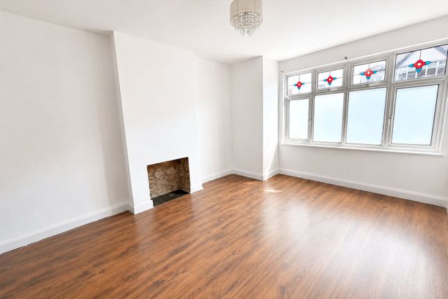 94, Shell Road, London photo 2