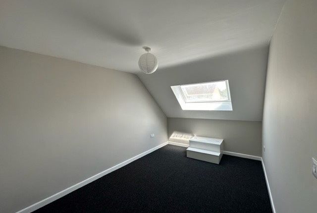 Flat 1 Clearbrook House, Bristol Road Sherborne Dorset photo 2