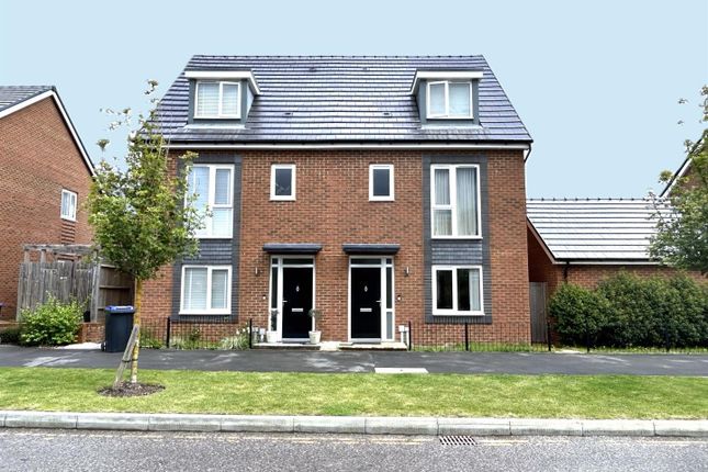 Thumbnail Semi-detached house to rent in Worsell Drive, Copthorne, Crawley