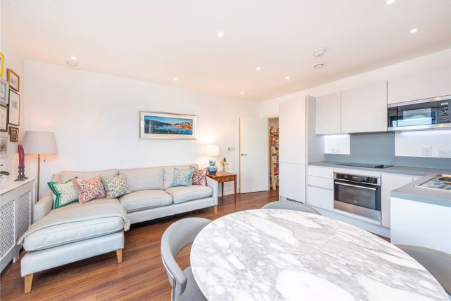 Thumbnail Flat for sale in Pipit Drive, Putney