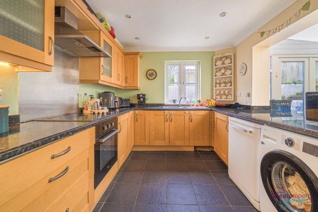 6, Anderton Rise, Millbrook photo 4