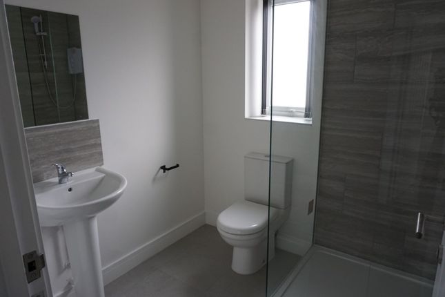 Apt 3, 8a Third Avenue, Nottingham, Nottingham photo 2