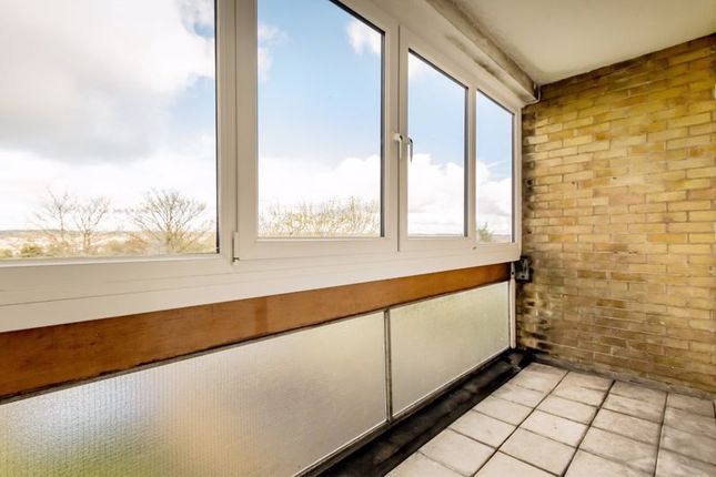 Flat 7, Eastmead Court, Eastmead Lane, Bristol photo 4