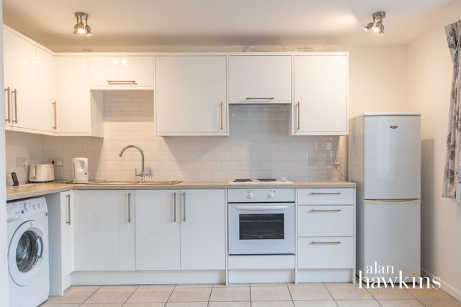 14, Marlborough Court, Royal Wootton Bassett photo 2