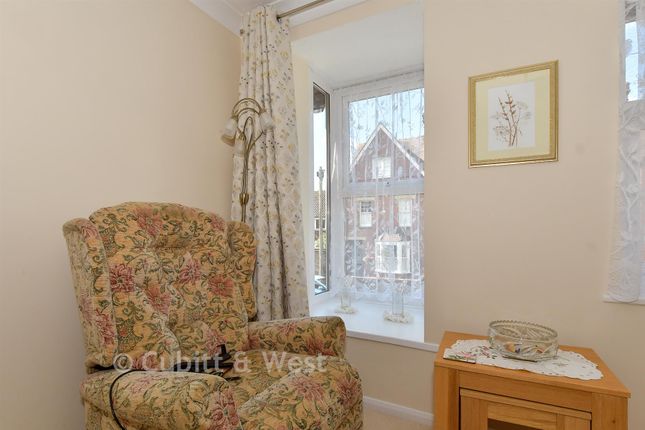 Causeway Court, Queen Street, Arundel photo 4